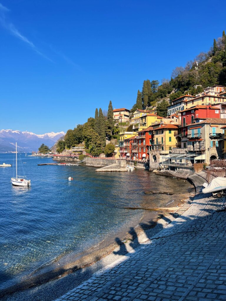 Varenna Chillszn